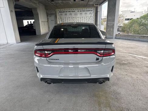 Certified 2022 Dodge Charger Scat Pack image 6