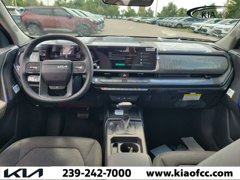 New 2027 Kia Seltos S FWD image 14