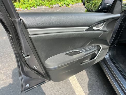Used 2021 Honda Civic LX image 11