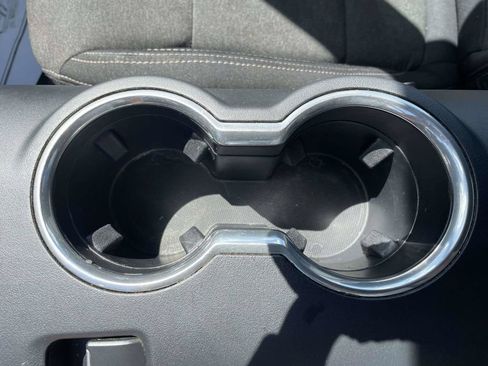 Used 2024 Ford Mustang Coupe RWD image 18