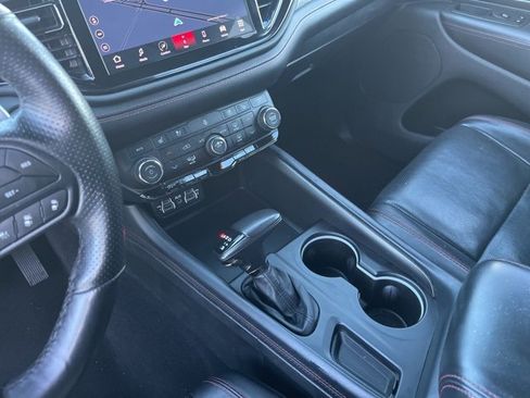 Used 2024 Dodge Durango GT image 29