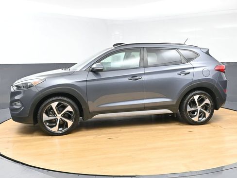 Used 2017 Hyundai Tucson Value AWD/4WD image 53