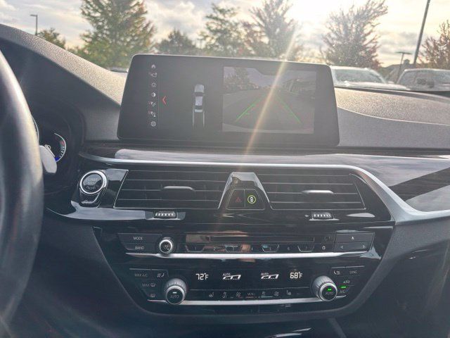 Used 2018 BMW 540i xDrive AWD/4WD image 11