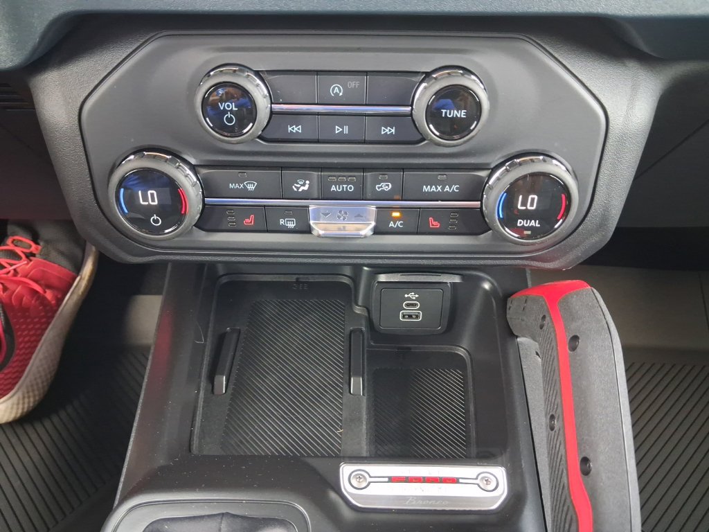 New 2026 Ford Bronco Heritage Edition AWD/4WD image 12