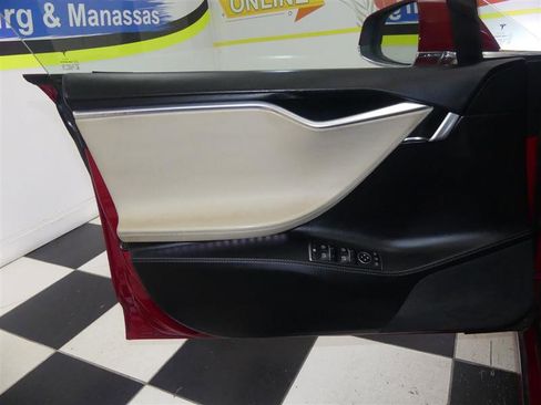 Used 2016 Tesla Model S 75D image 23