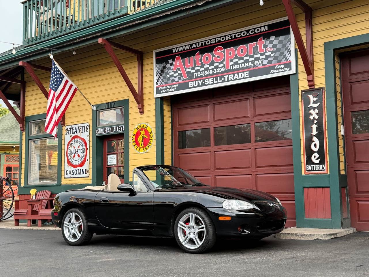 Used 2004 MAZDA MX-5 Miata LS RWD image 4