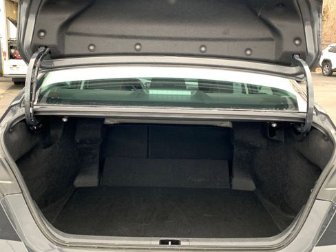 Used 2025 Toyota Camry LE image 30