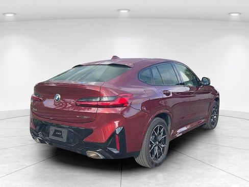 Certified 2025 BMW X4 xDrive30i w/ Premium Package AWD/4WD image 4