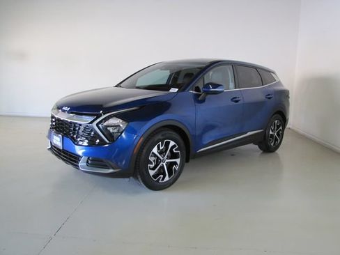 Used 2023 Kia Sportage EX FWD image 1
