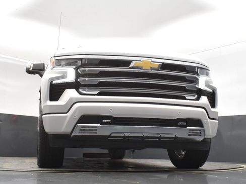 New 2025 Chevrolet Silverado 1500 High Country AWD/4WD image 49