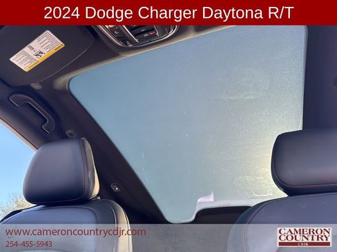 New 2024 Dodge Charger R/T w/ Plus Group image 21