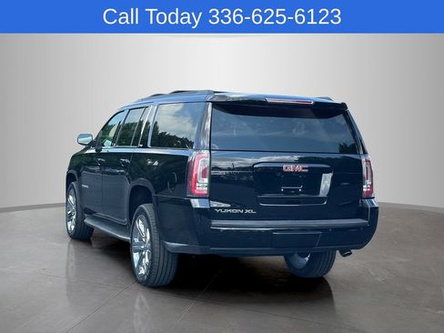 Used 2018 GMC Yukon XL SLT w/ Open Road Package AWD/4WD image 6