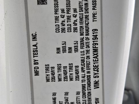 Used 2021 Tesla Model 3 Standard Range Plus RWD image 22