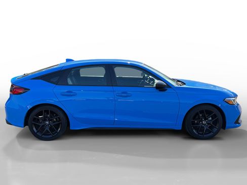 Used 2023 Honda Civic Sport image 6