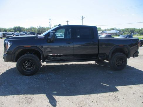 New 2026 GMC Sierra 2500 AT4X w/ AT4X AEV Edition AWD/4WD image 9