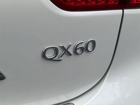 Used 2015 INFINITI QX60 Luxe w/ Premium Package AWD/4WD image 8