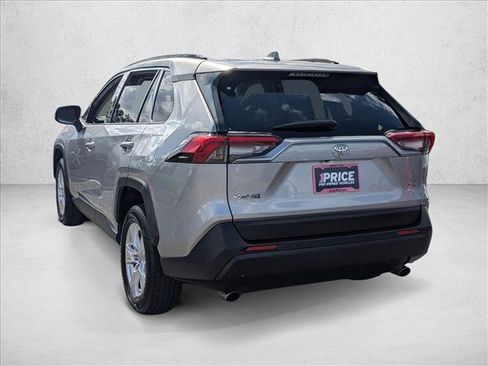 Used 2019 Toyota RAV4 XLE w/ Convenience Package image 7
