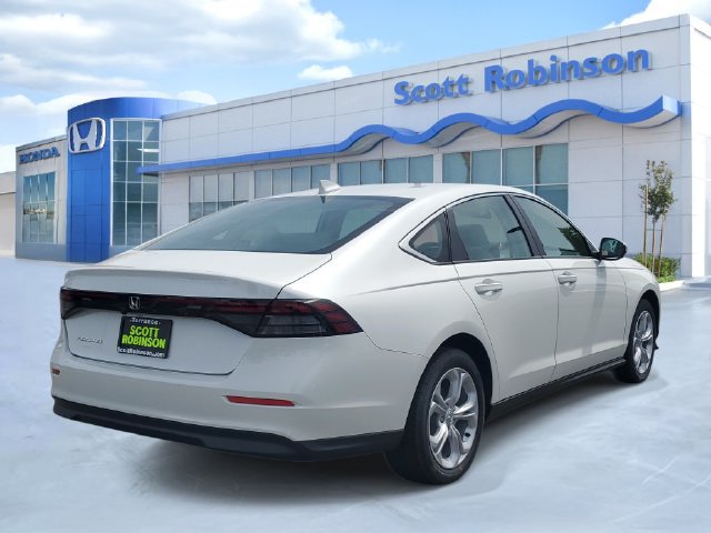 New 2026 Honda Accord SE image 4