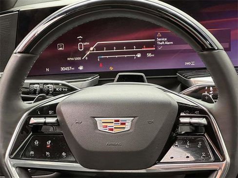 Used 2025 Cadillac Escalade ESV Sport w/ LPO, Floor Liner Package image 20