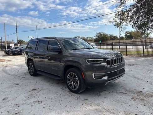 Used 2022 Jeep Wagoneer Series III image 1