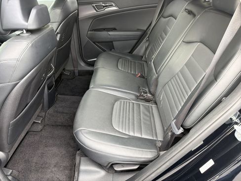 Used 2023 Kia Sportage SX FWD image 19