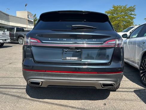 Used 2023 Lincoln Nautilus Reserve w/ Equipment Group 201A image 5