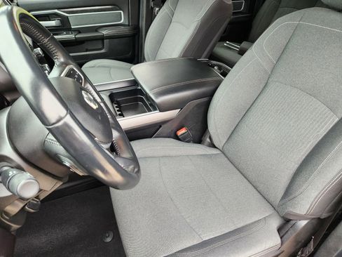 Used 2023 RAM 2500 Big Horn w/ Night Edition AWD/4WD image 18