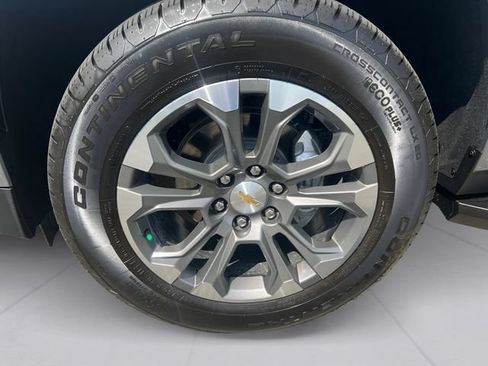 Used 2026 Chevrolet Tahoe LT w/ Comfort Package AWD/4WD image 9