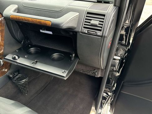 Used 2015 Mercedes-Benz G 63 AMG 4MATIC image 36