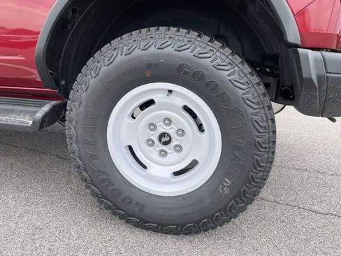 New 2026 Ford Bronco Heritage Edition AWD/4WD image 4
