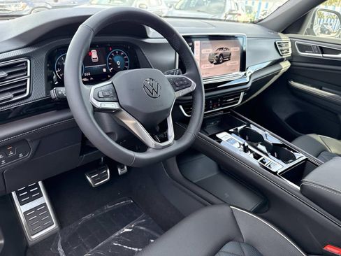 New 2026 Volkswagen Atlas Cross Sport SEL Premium R-Line AWD/4WD image 22