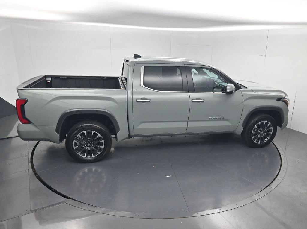 Used 2026 Toyota Tundra Limited AWD/4WD image 53