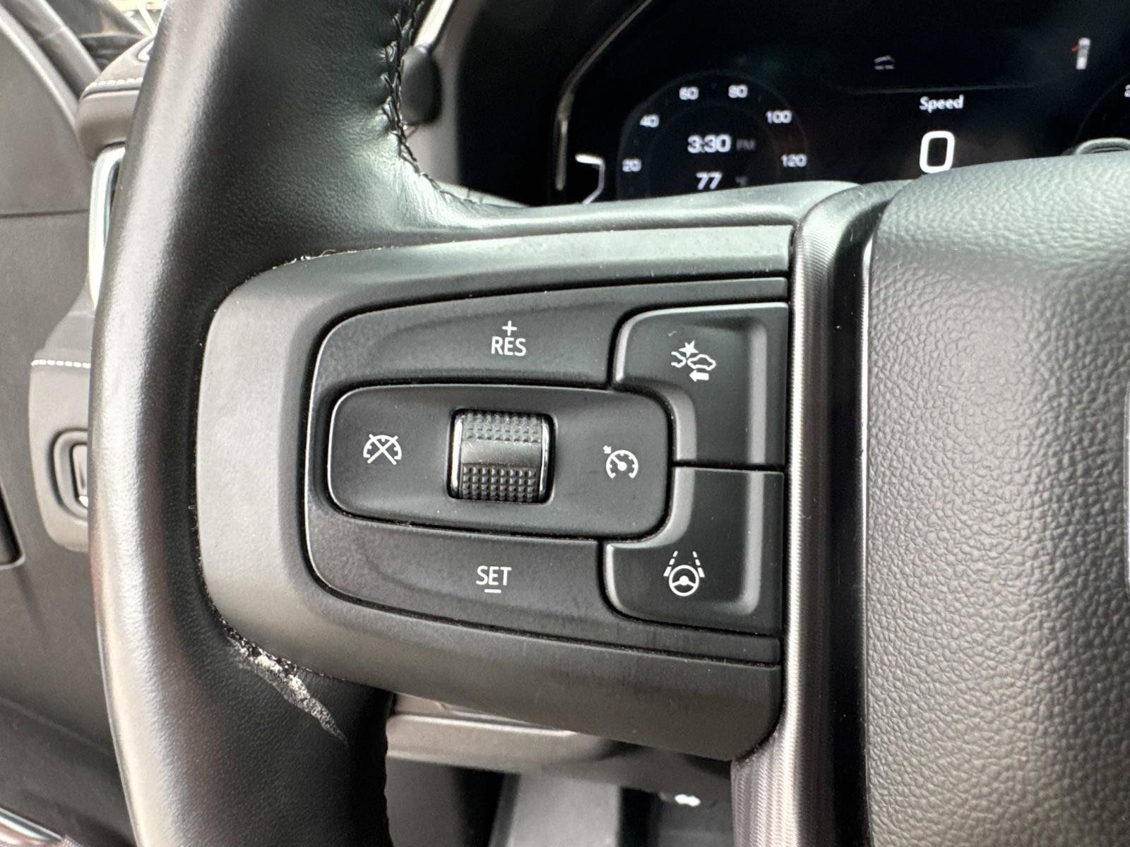 Used 2024 GMC Yukon Denali Ultimate AWD/4WD image 39
