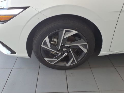 Certified 2025 Hyundai Elantra Sport w/ Cargo Package FWD image 9