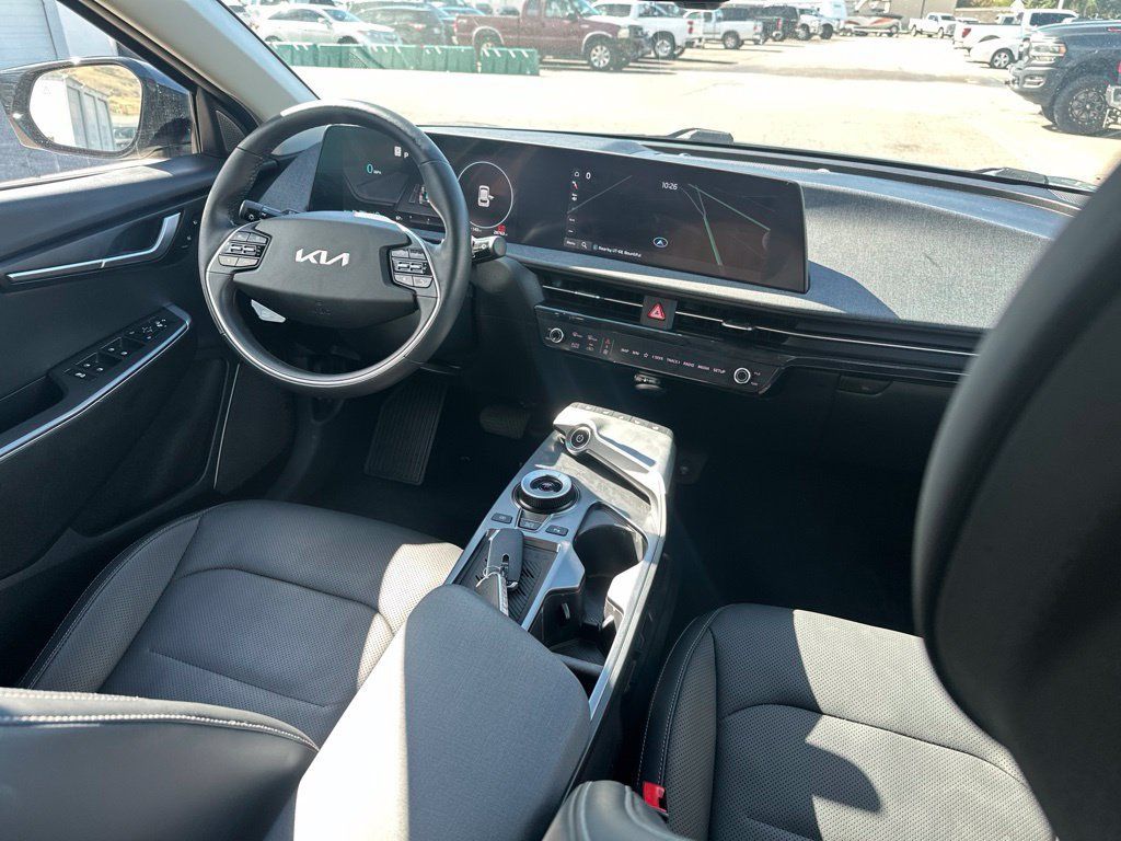 Used 2023 Kia EV6 Wind w/ Wind Technology Package AWD/4WD image 15
