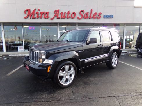 Used 2012 Jeep Liberty Limited Jet w/ Comfort/Convenience Group image 1