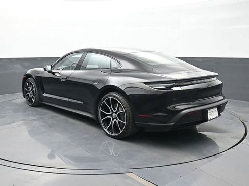 Certified 2023 Porsche Taycan image 3