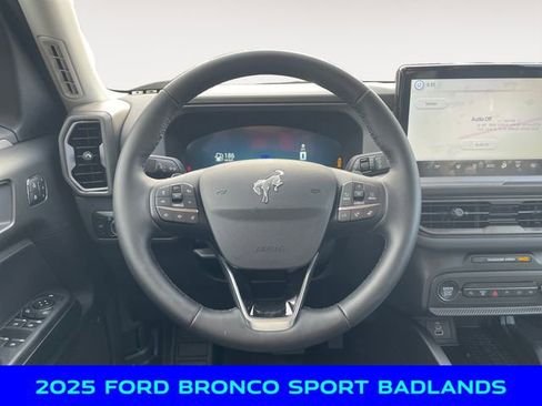 New 2025 Ford Bronco Sport Badlands image 12