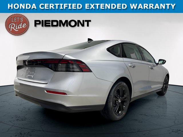 Used 2025 Honda Accord SE image 4