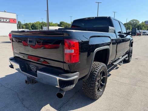 Used 2015 GMC Sierra 2500 SLE AWD/4WD image 3