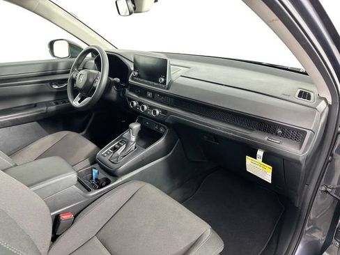 Used 2025 Honda CR-V LX image 25