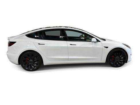 Certified 2022 Tesla Model 3 Performance AWD/4WD image 13