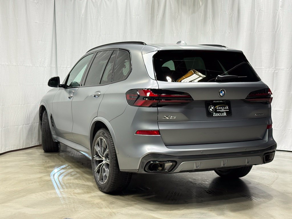 Used 2026 BMW X5 xDrive40i w/ M Sport Package AWD/4WD image 4