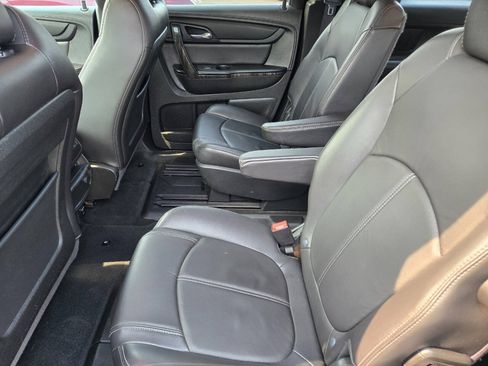 Used 2016 GMC Acadia SLT w/ Open Road Package AWD/4WD image 26