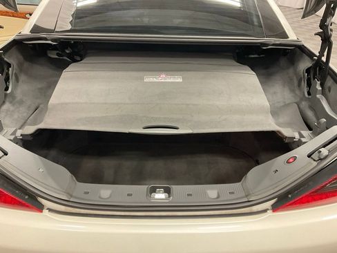 Used 2009 Mercedes-Benz SL 550 image 12