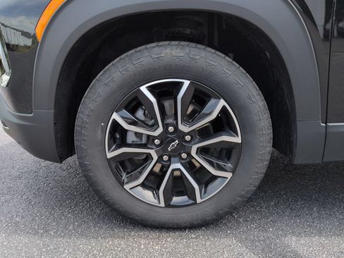 Certified 2024 Chevrolet TrailBlazer ACTIV w/ Convenience Package AWD/4WD image 31