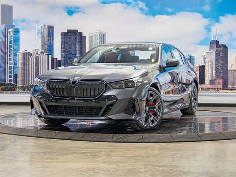 New 2026 BMW 540i xDrive w/ M Sport Package AWD/4WD image 1