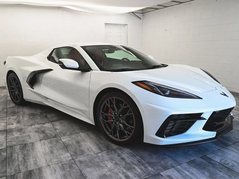 Used 2024 Chevrolet Corvette Stingray Premium Conv w/ 3LT RWD image 7