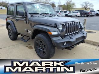 Used 2021 Jeep Wrangler Sport video 1
