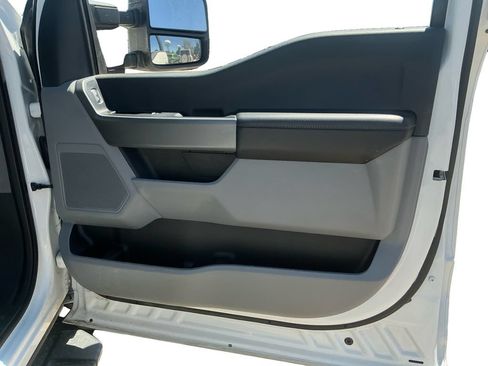 Used 2025 Ford F250 XLT AWD/4WD image 16